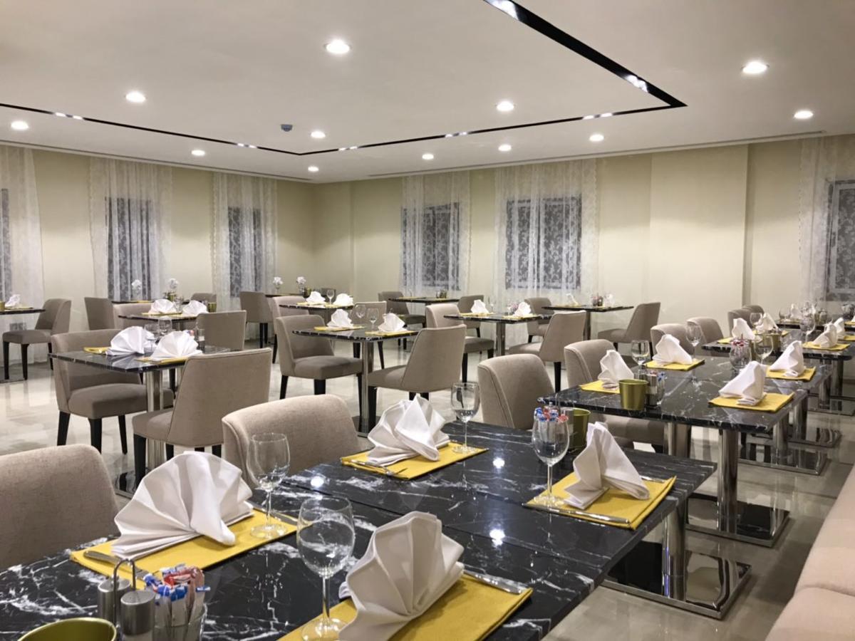 Ion Hotel El-Huber Dış mekan fotoğraf