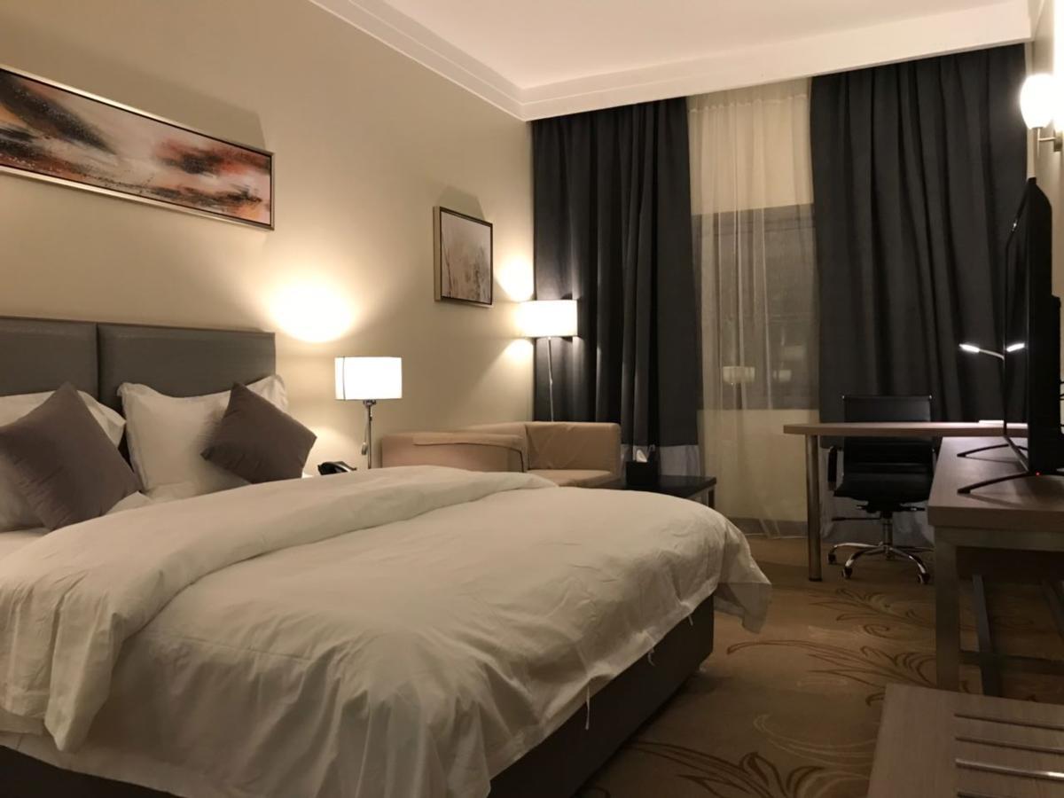 Ion Hotel El-Huber Dış mekan fotoğraf