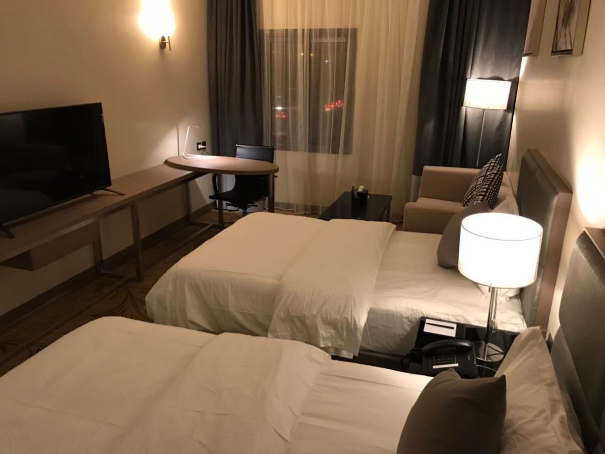 Ion Hotel El-Huber Dış mekan fotoğraf