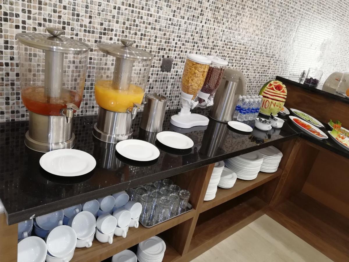 Ion Hotel El-Huber Dış mekan fotoğraf
