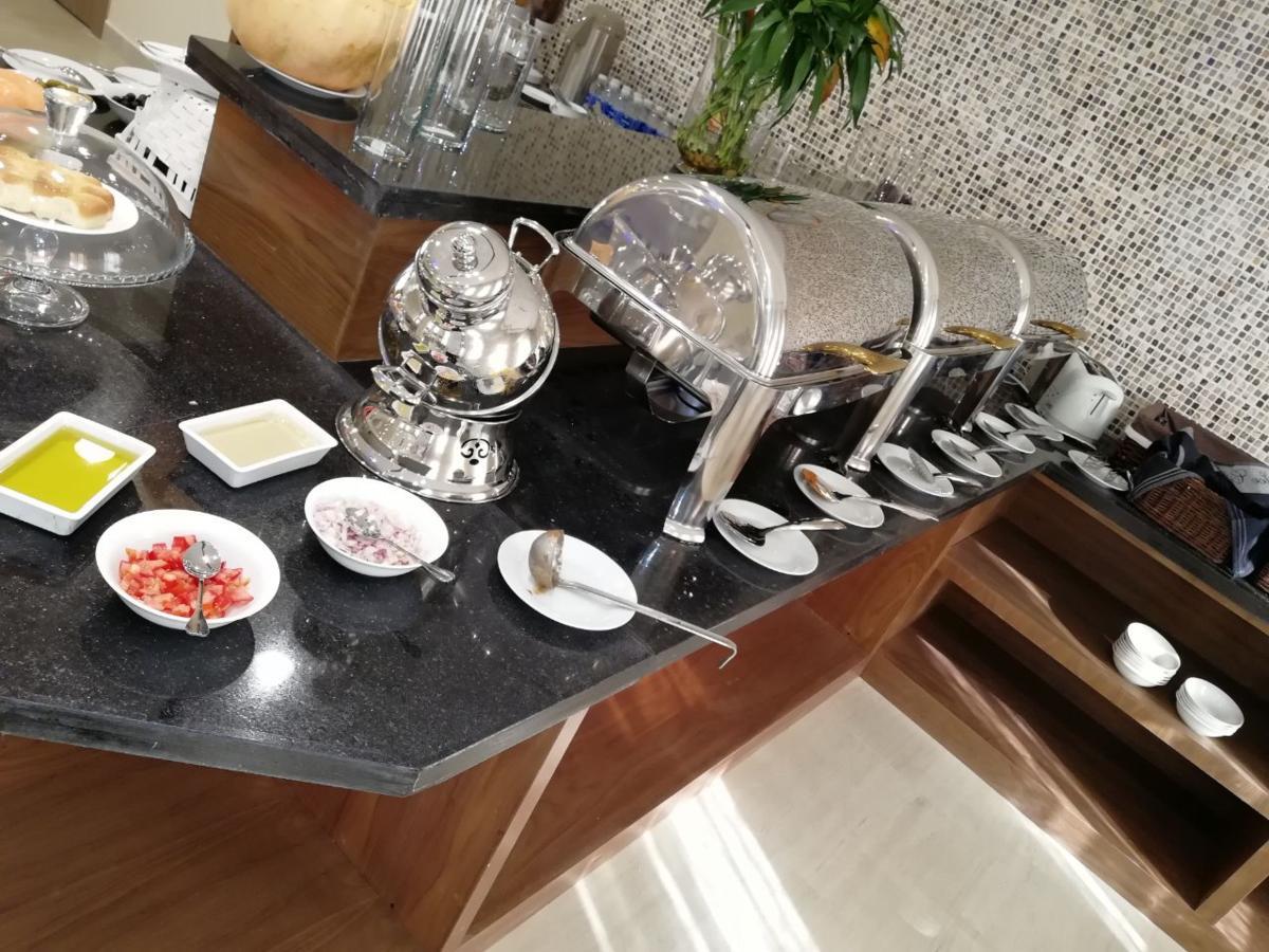 Ion Hotel El-Huber Dış mekan fotoğraf